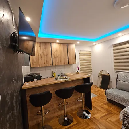 Apartment Lukijan